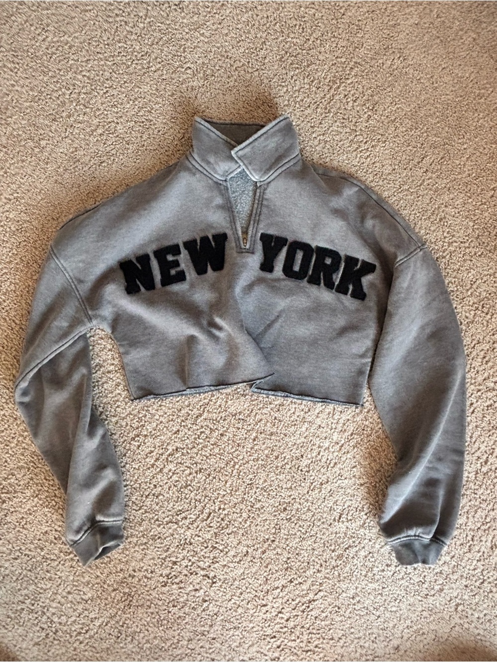 Forever 21 Gray Cropped 'New York' Quarter-Zip Sweatshirt